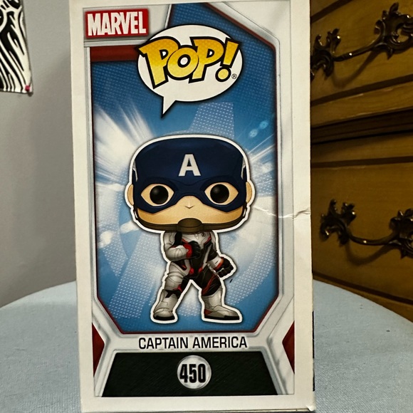 Marvel Captain America Funko pop - Picture 3 of 4